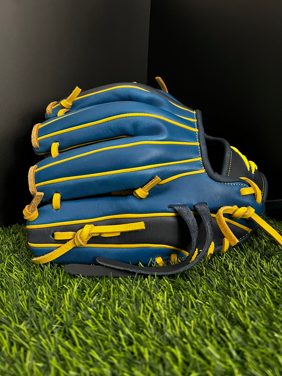 *CLOSEOUT* Mexican Kip - Navy/Yellow - I-Web Spiral Lace - Elite Infield Baseball Glove 11.5 - RH Throw