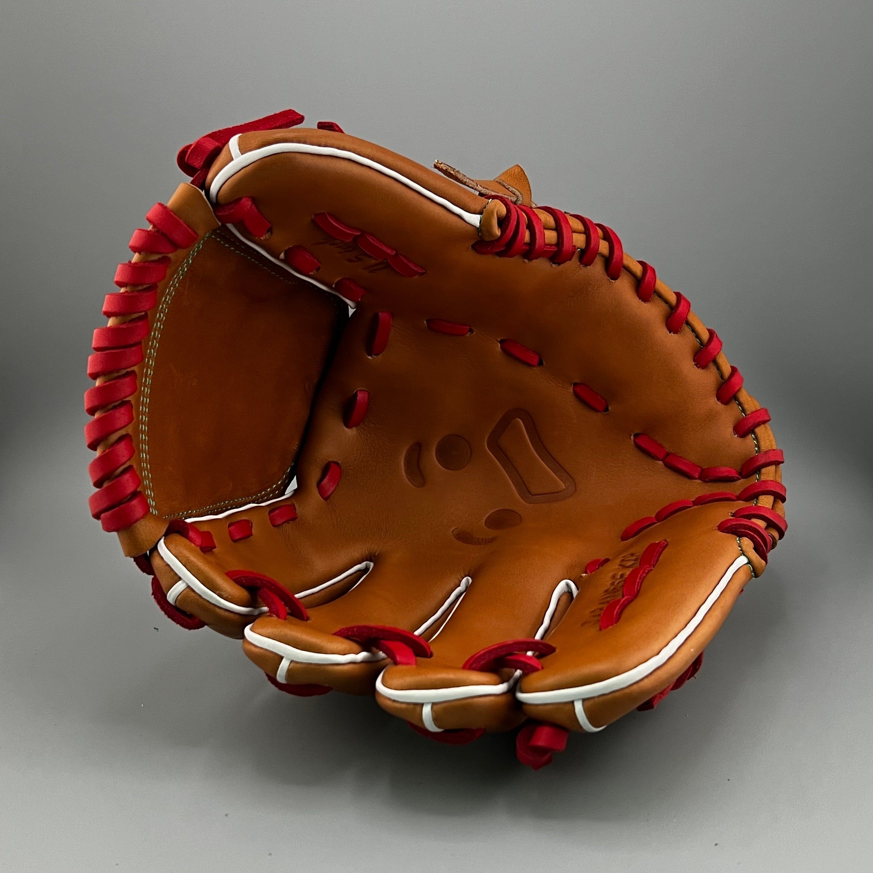 Japanese Kip - Gingy - Pitching Glove - 11.5 LH Throw – Goin Yard