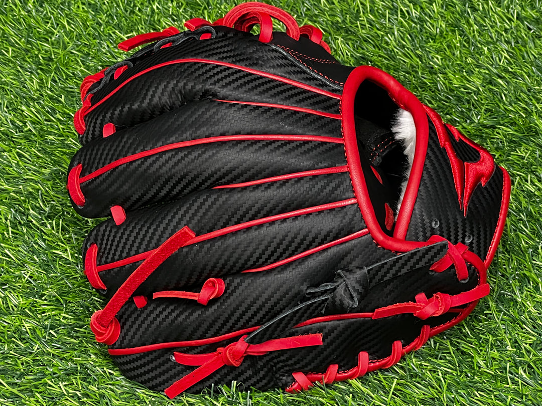 American Kip - Black Carbon Fiber/Red- Infield Trainer - 9.5