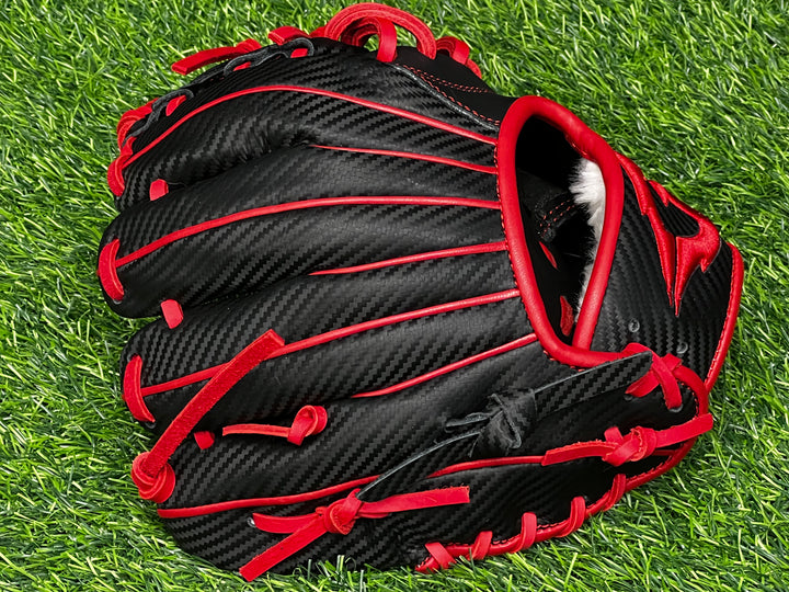 American Kip - Black Carbon Fiber/Red- Infield Trainer - 9.5